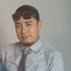 Meet your Posher, Cesar